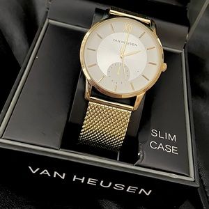 Van Huesen Men’s Watch in Gold